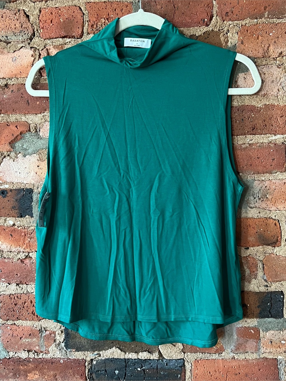 Aritzia Babaton Green Sleeveless Mock Neck Top